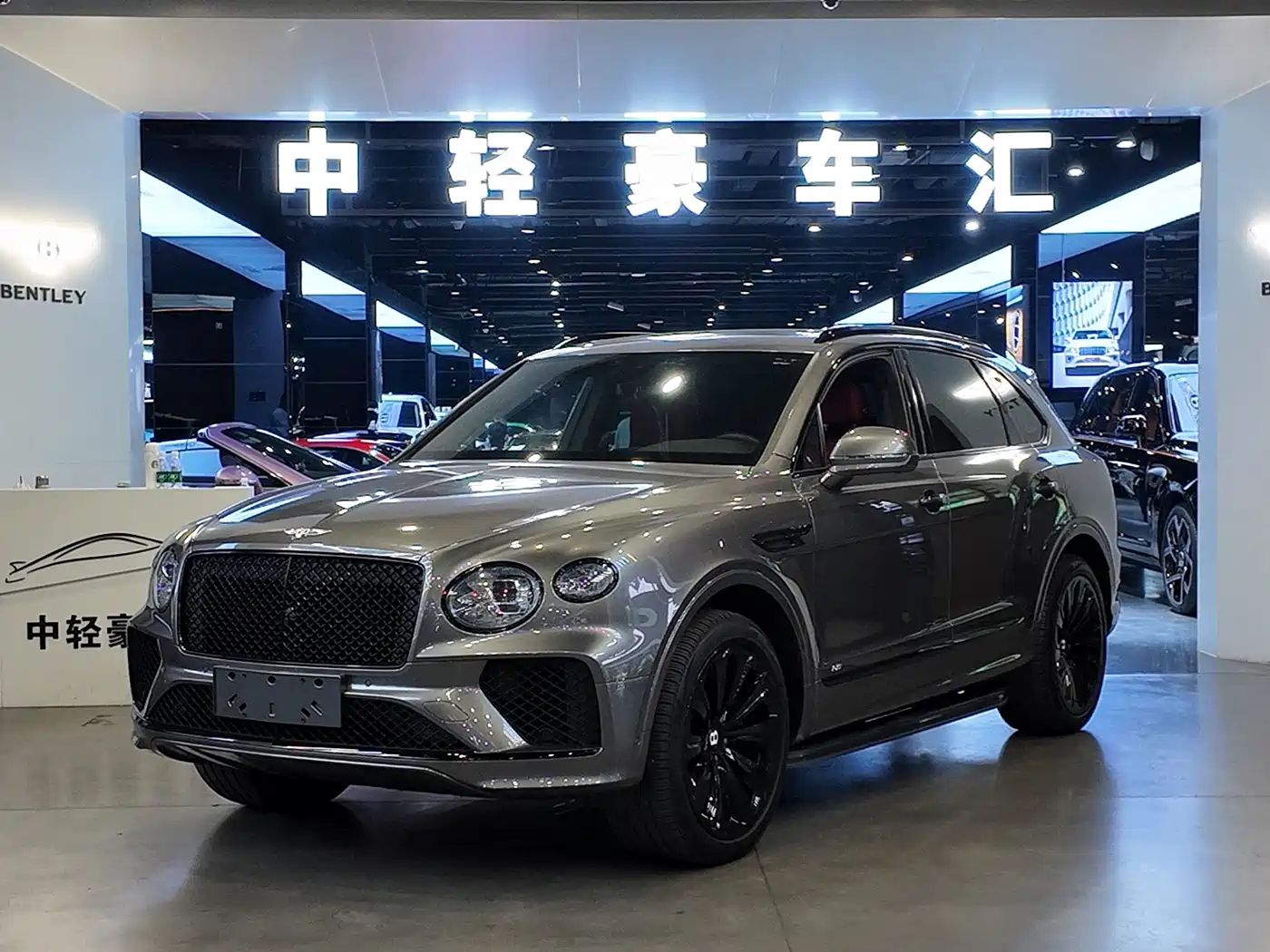 Bentley Bentayga 2021 4.0T V8