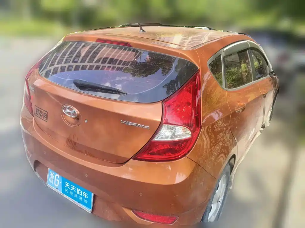 Hyundai Reina 2016 2014 Model 1.4L Automatic GLX