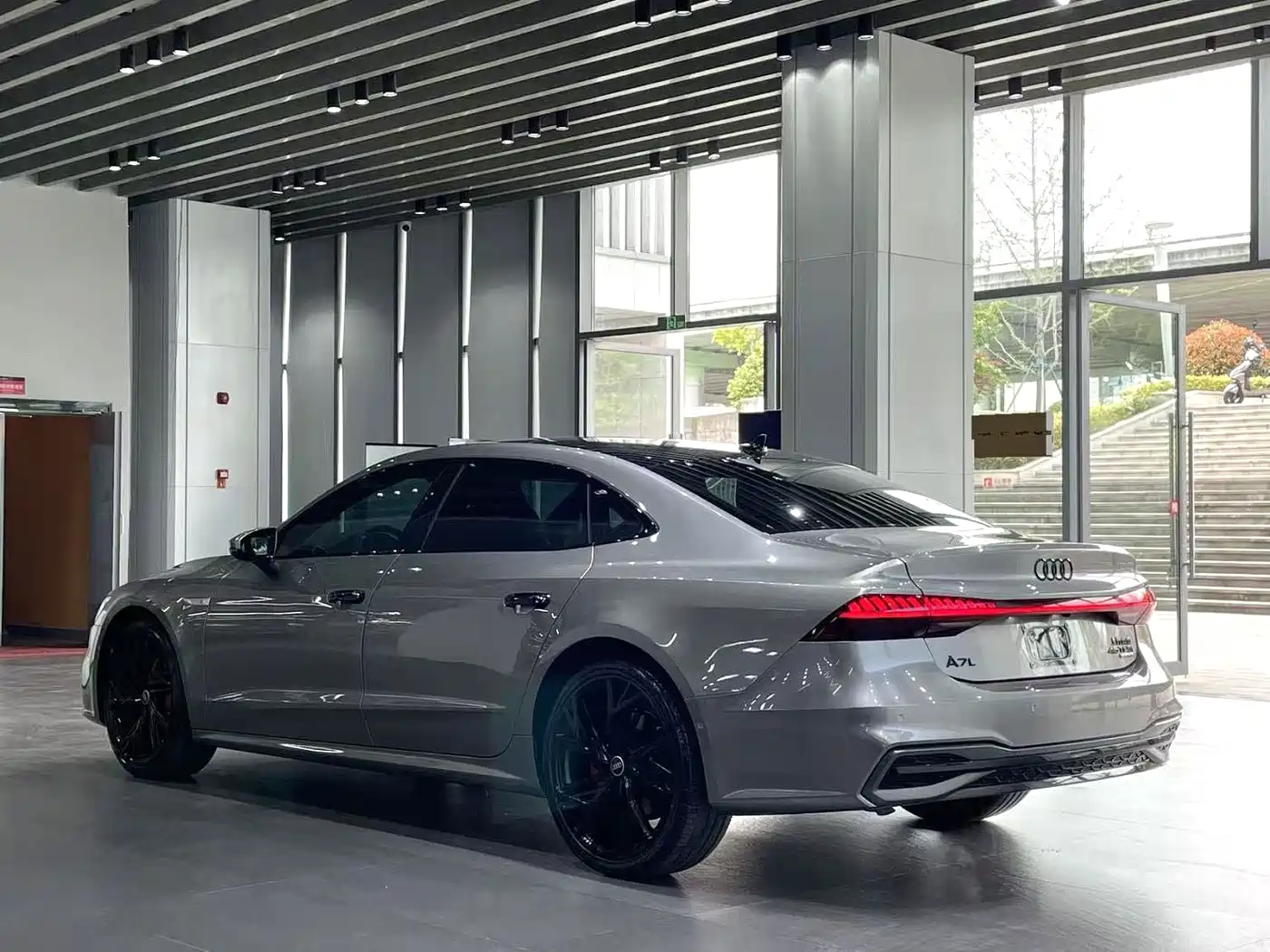 Audi A7L 2025 2025 Model Year 45 TFSI quattro Black Knight Edition