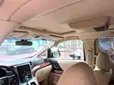 صورة 13 - Toyota Alphard