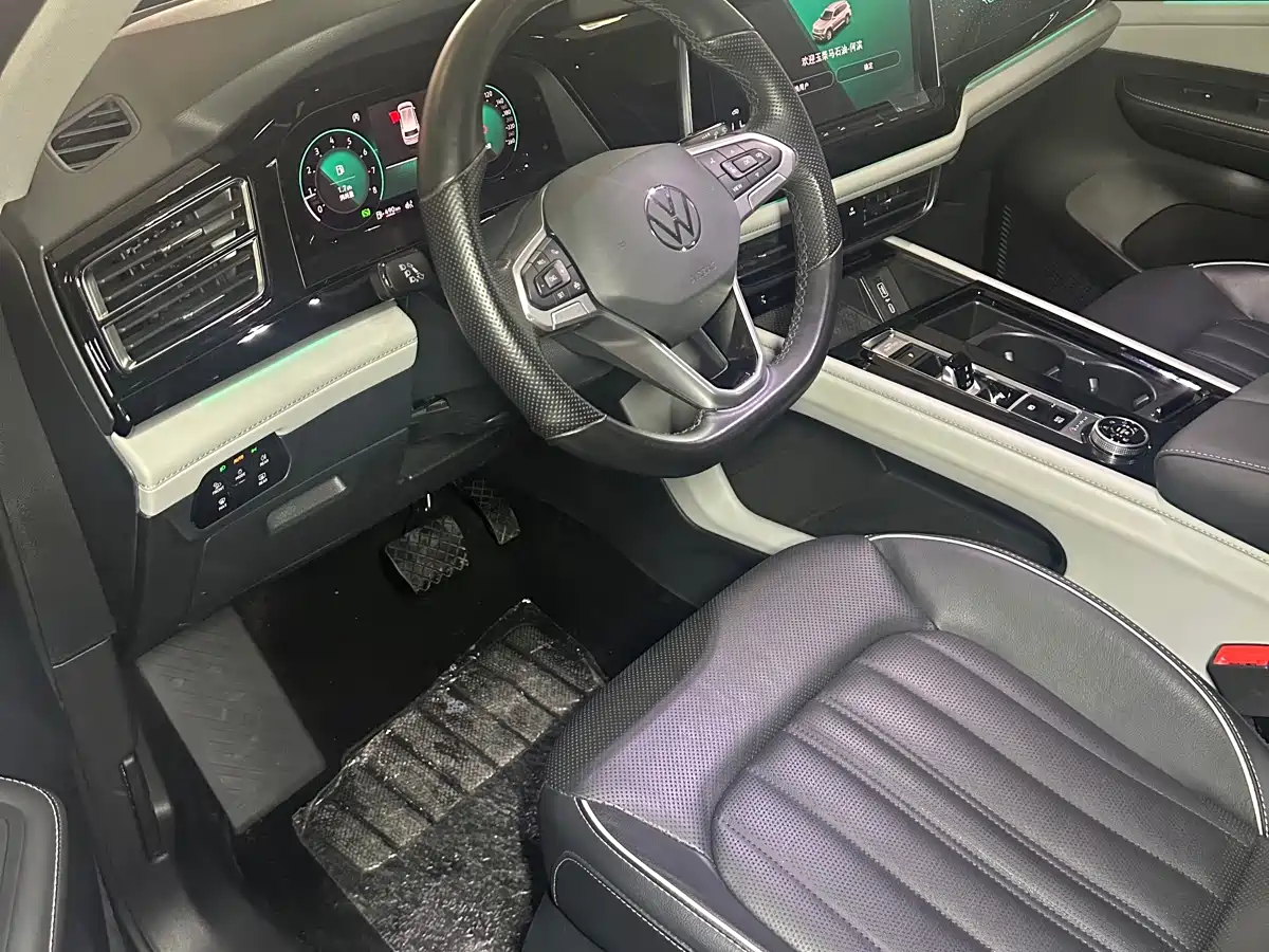 Volkswagen Teramont 2021 380TSI 4WD Premium Luxury Edition фото 10