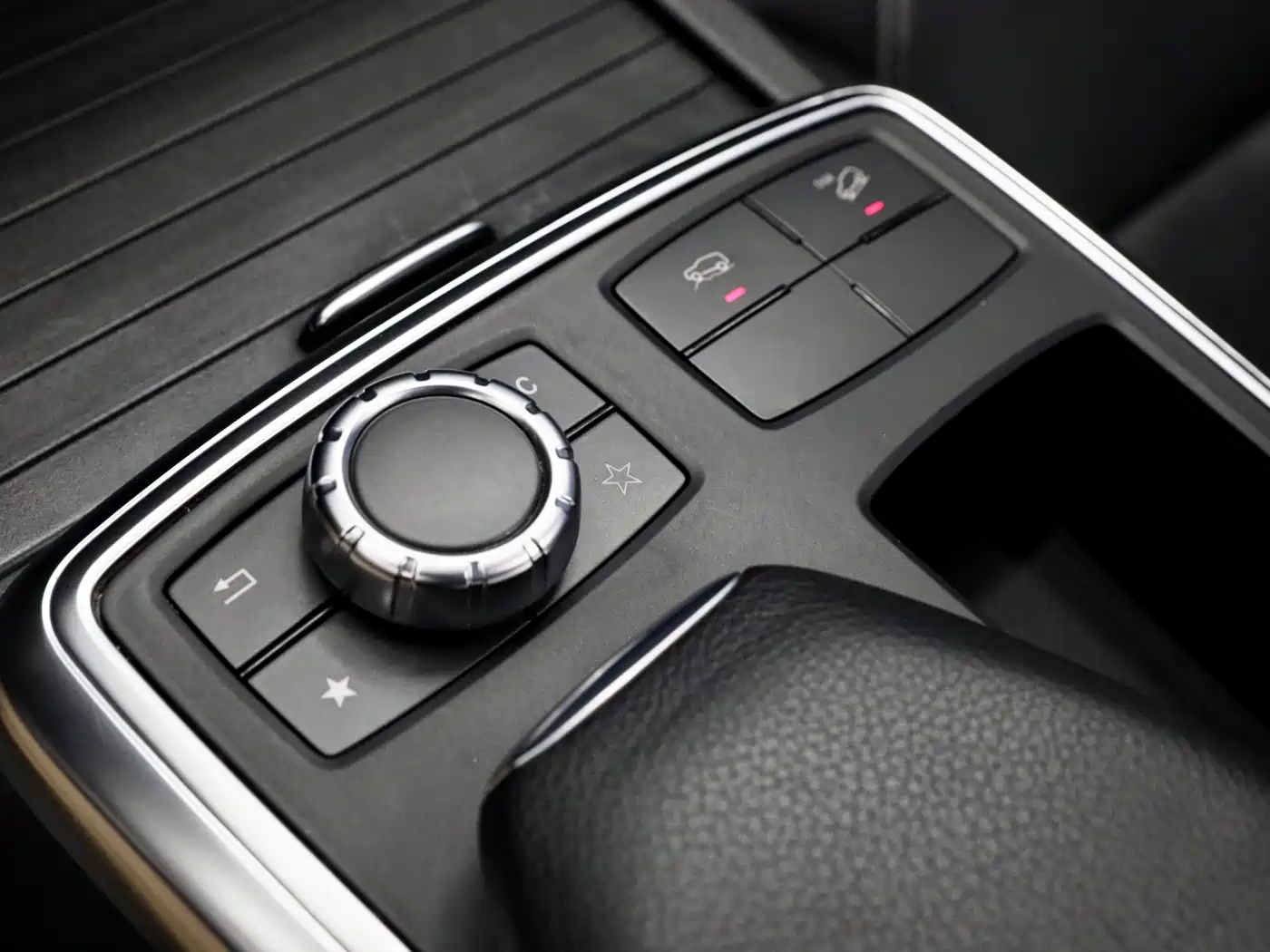 Mercedes-Benz M-Class 2012 ML 300 фото 22