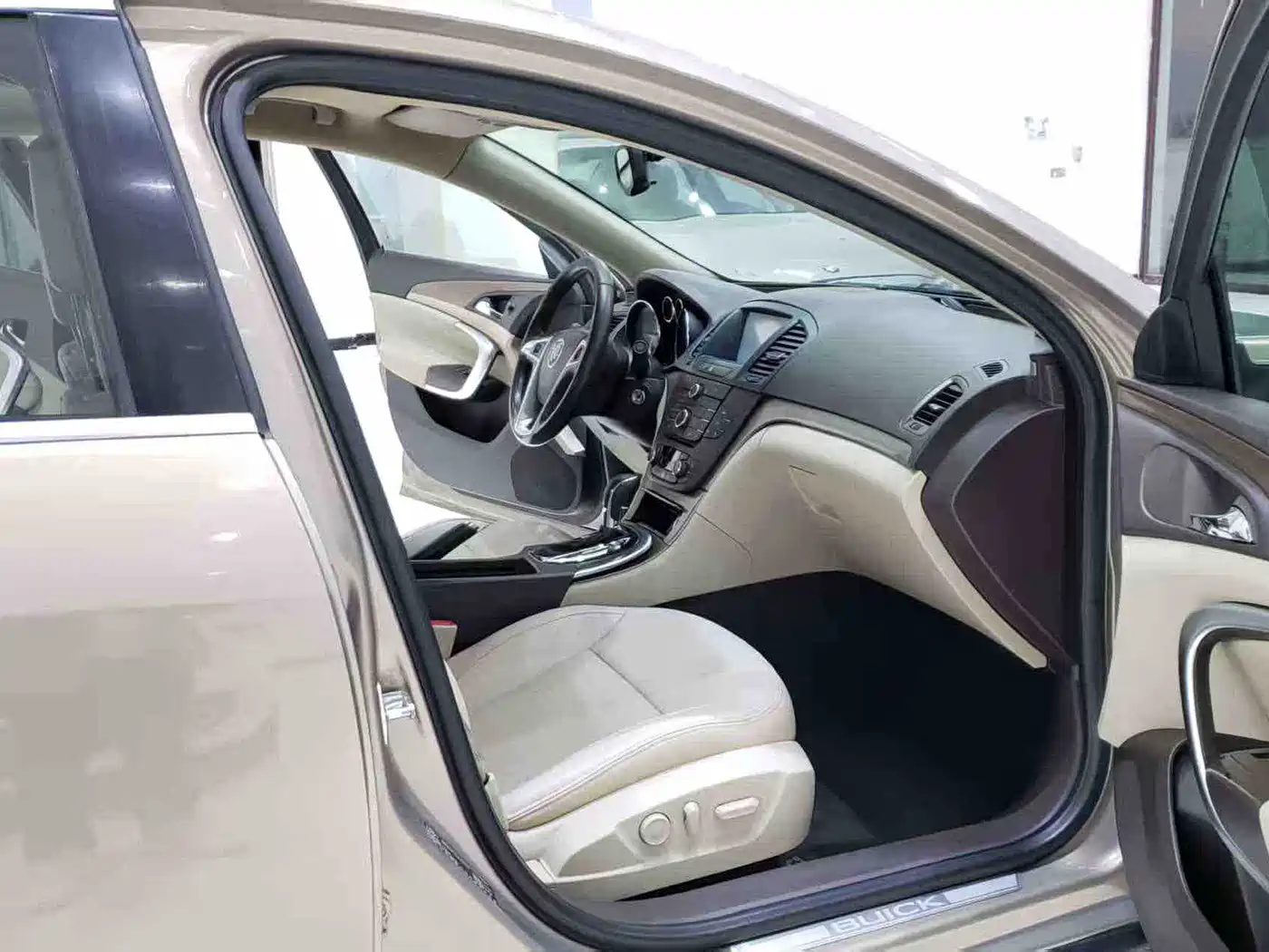 Buick Regal 2011 2011 2.0L Comfort Edition