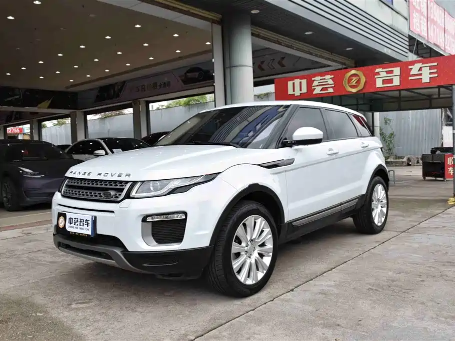 Land Rover Range Rover Evoque 2017 2.0T SE Smart Shine Edition