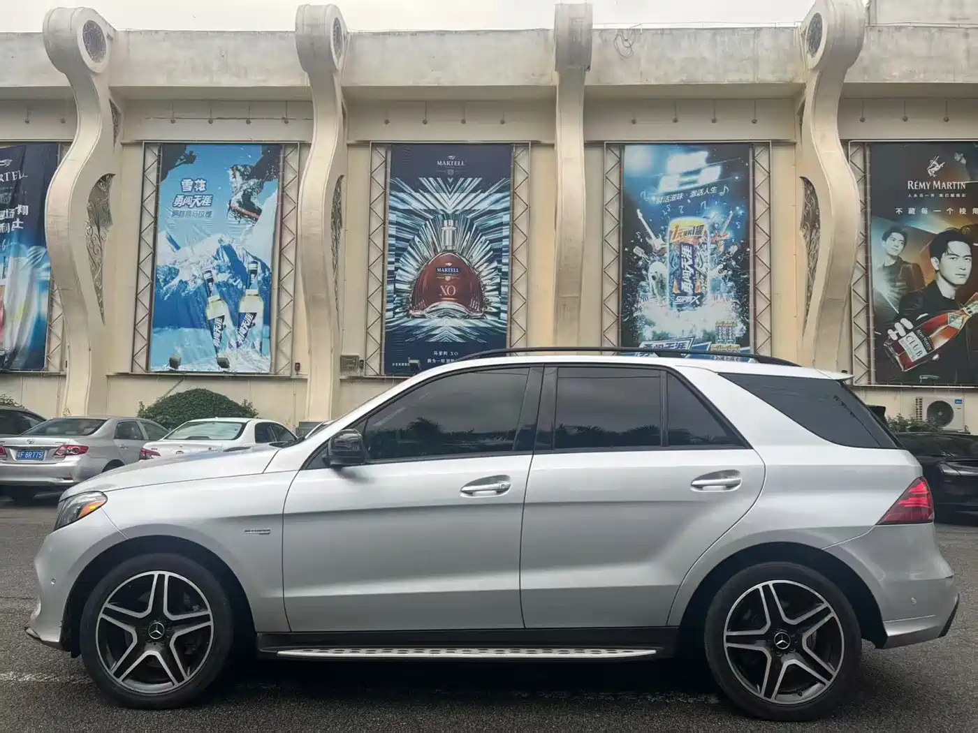 Mercedes-Benz GLE AMG 2017 AMG GLE 43 4MATIC фото 14