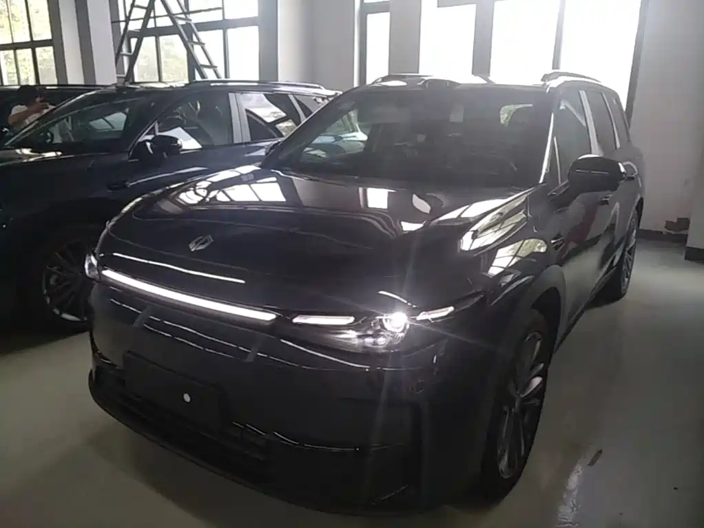 Leapmotor C16 2026 2026 Model Year EREV 280 LiDAR Premium Edition 6-Seater