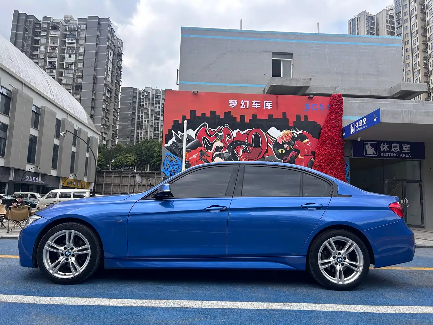 BMW 3 Series 2017 320Li M Sport фото 4