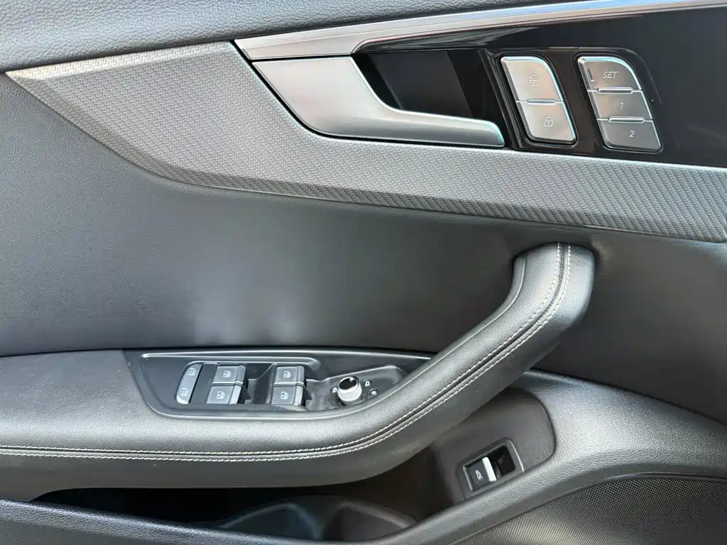 Audi A4L, миниатюра 10
