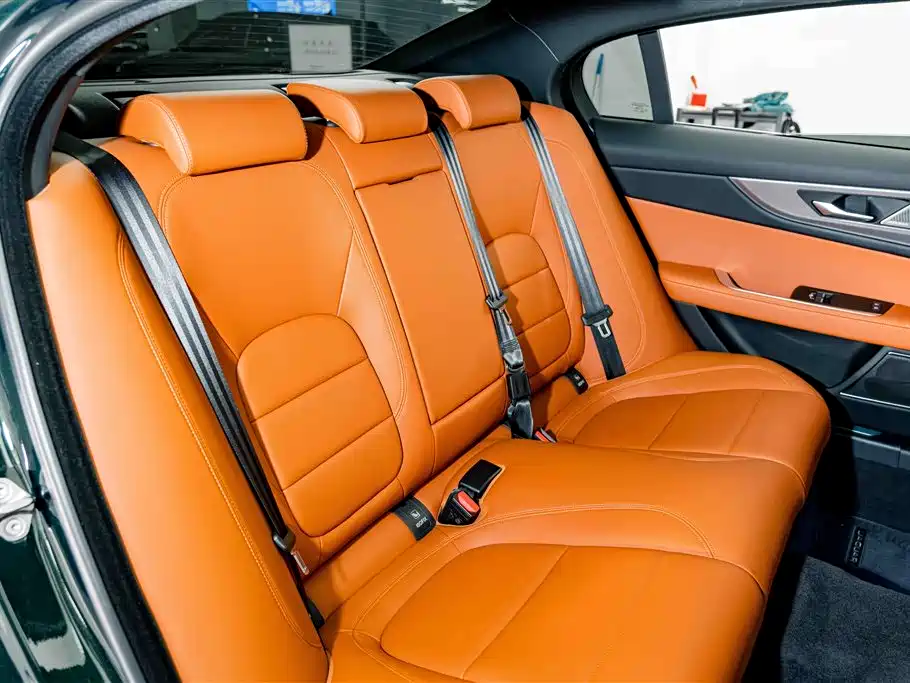 Jaguar XEL 2025 2024 Model 2.0T 250PS R-DYNAMIC S Progressive Sport Edition