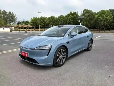 Luxeed R7