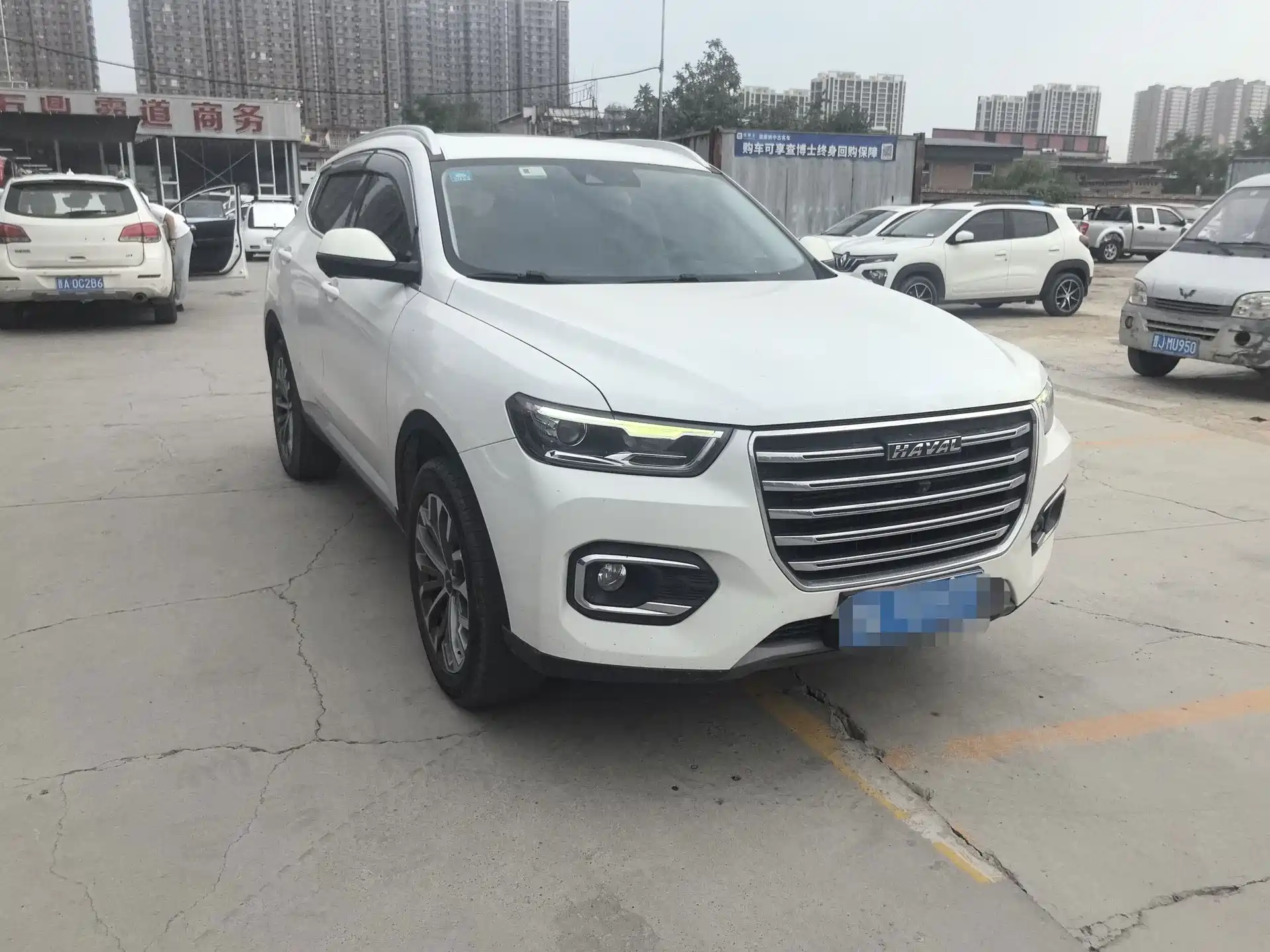 Фото 3 - Haval H6