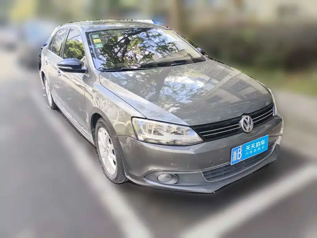 صورة 3 - Volkswagen Sagitar