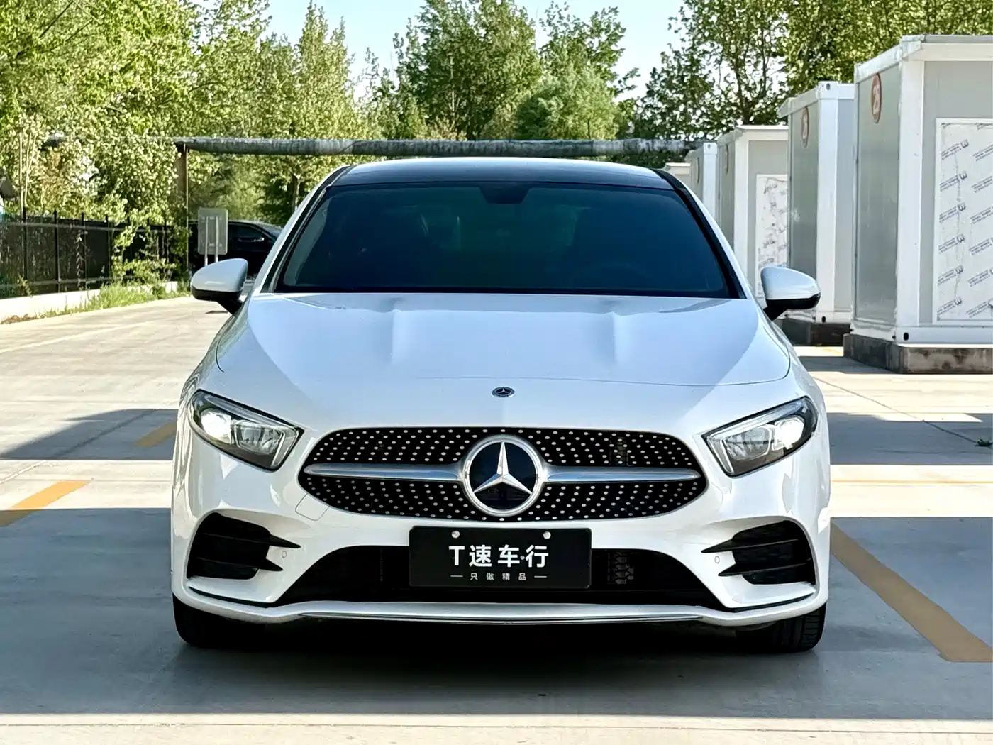 Mercedes-Benz A-Class 2022 A 200 L Sport Sedan Dynamic фото 2