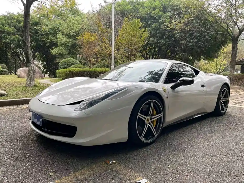 Ferrari 458 2013 2011 4.5L Italia