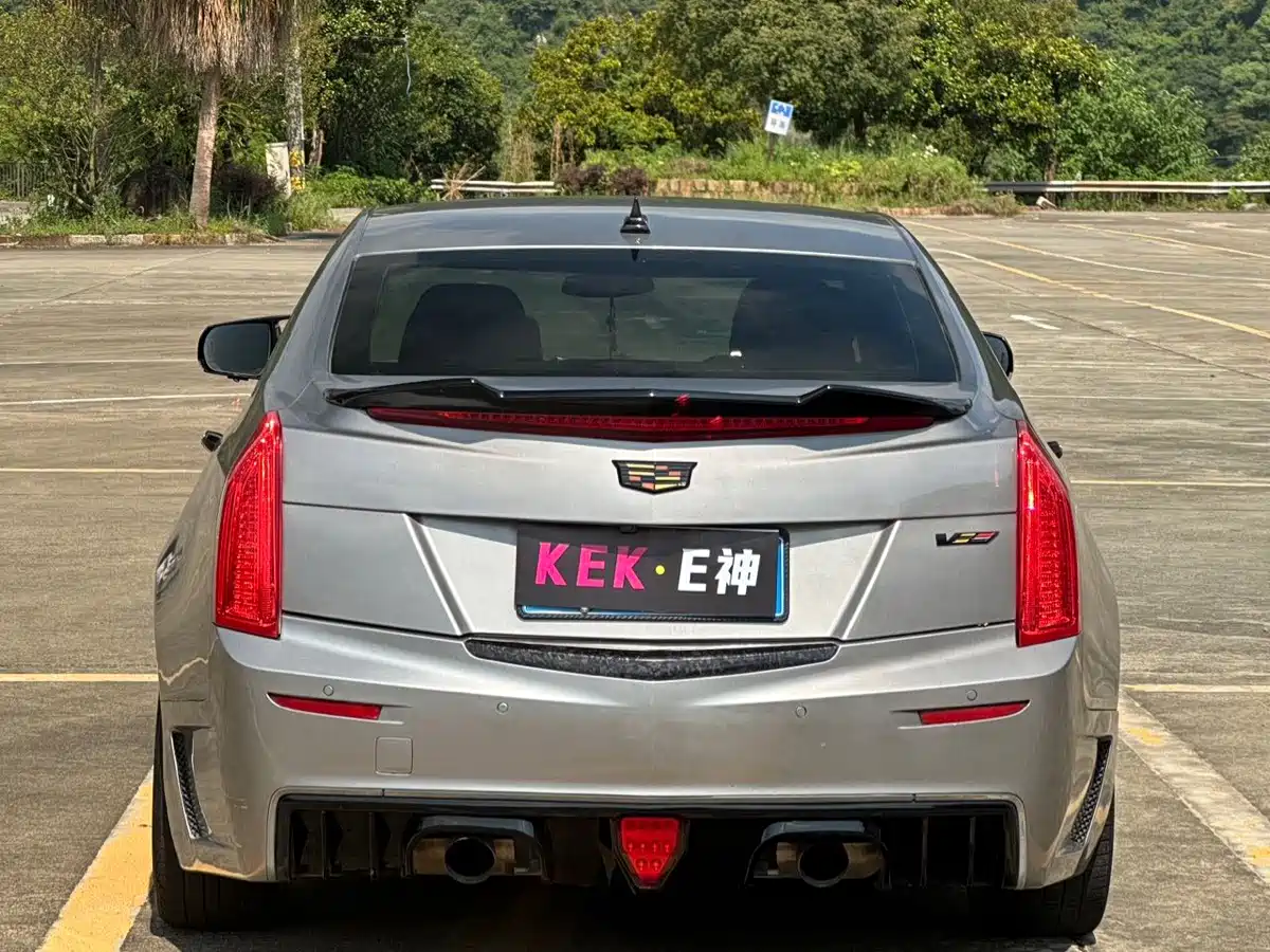 Photo 8 - Cadillac ATS-L