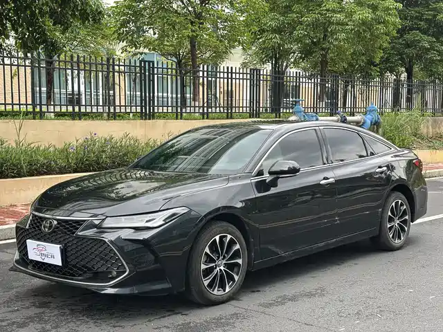 TOYOTA ASIAN DRAGON