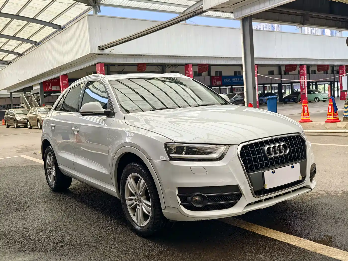 Фото 3 - Audi Q3