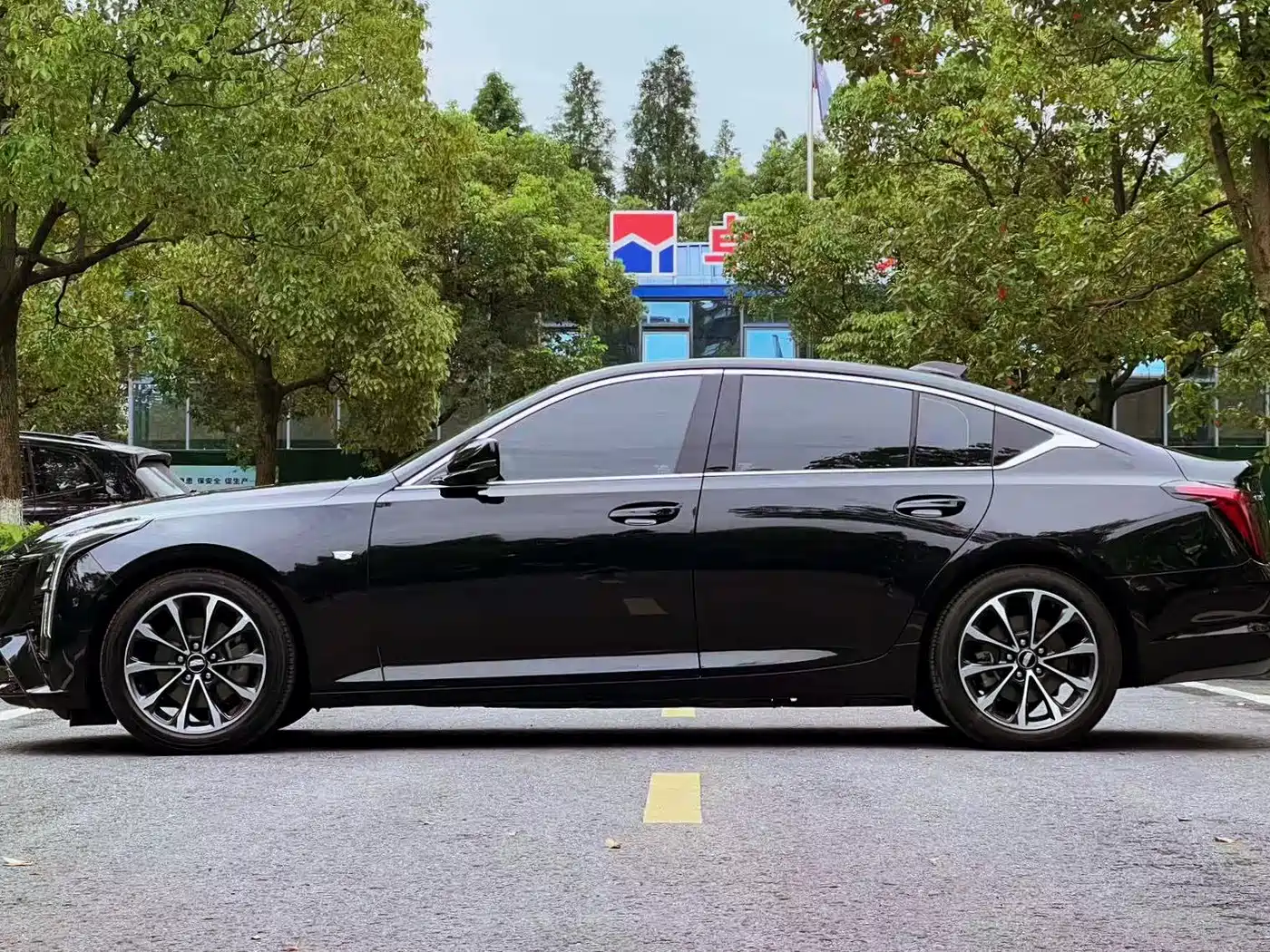 Cadillac CT5 2026 2025 Model 28T Urban Sport Edition