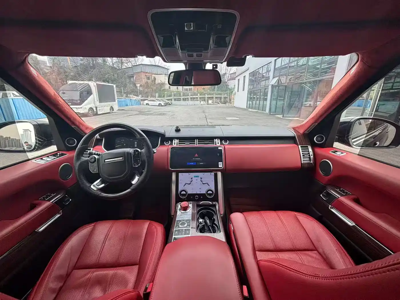 Land Rover Range Rover 2015 3.0 TDV6 Vogue фото 4