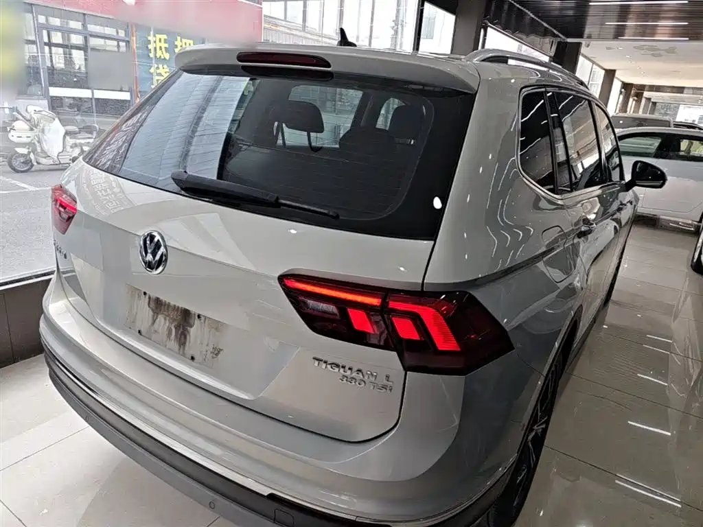Volkswagen Tiguan L 2019 330TSI Auto 2WD Smart Luxury Edition China V фото 5