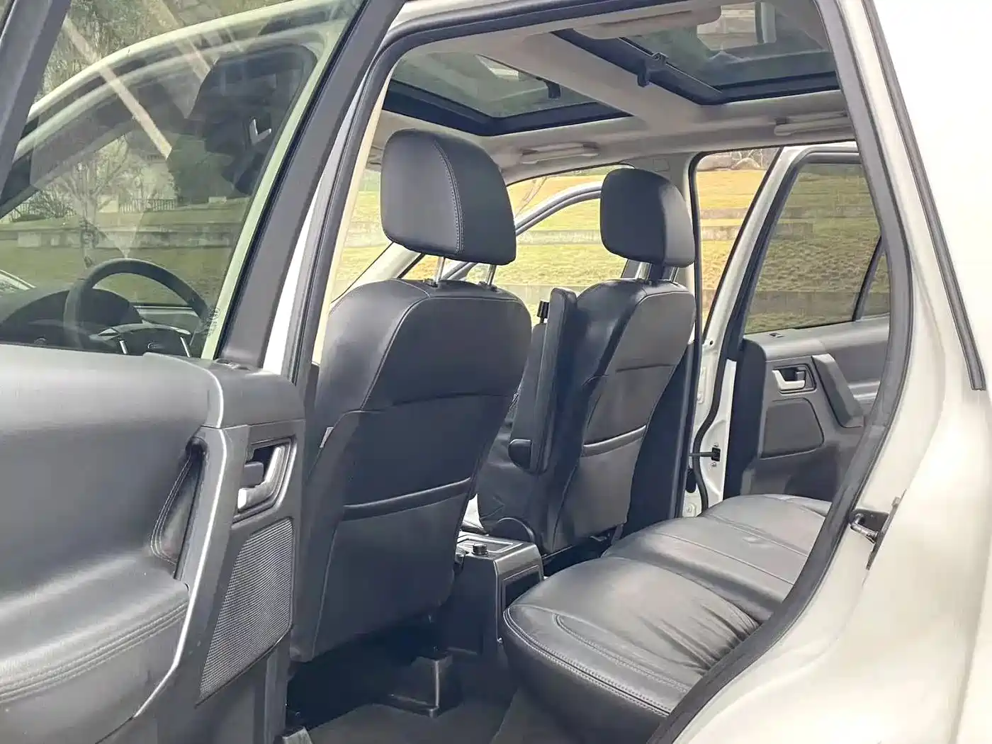 Фото 11 - Land Rover Freelander 2