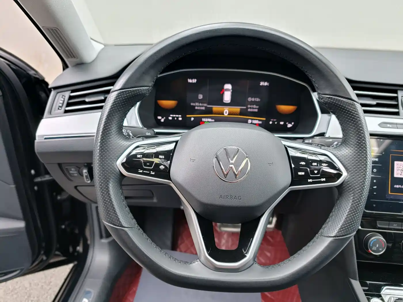 Volkswagen Magotan 2023 2 Million Units Commemorative Edition 280TSI DSG Comfort фото 13