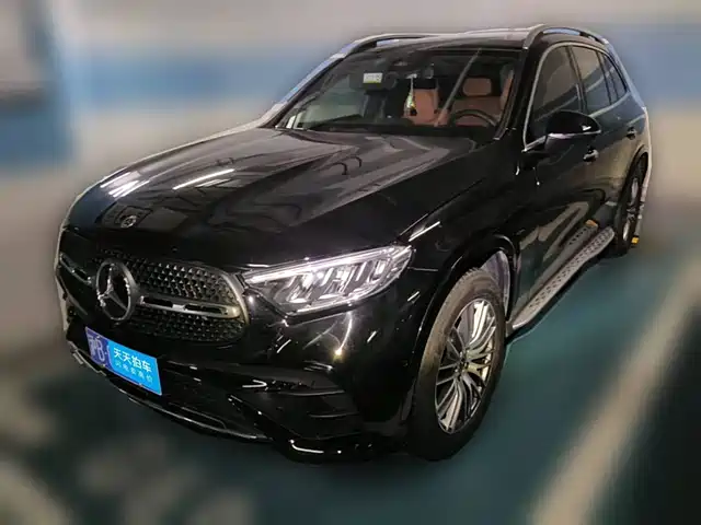 Mercedes-Benz GLC 2023 Facelift GLC 300 L 4MATIC Sport 5-Seater — фото 1
