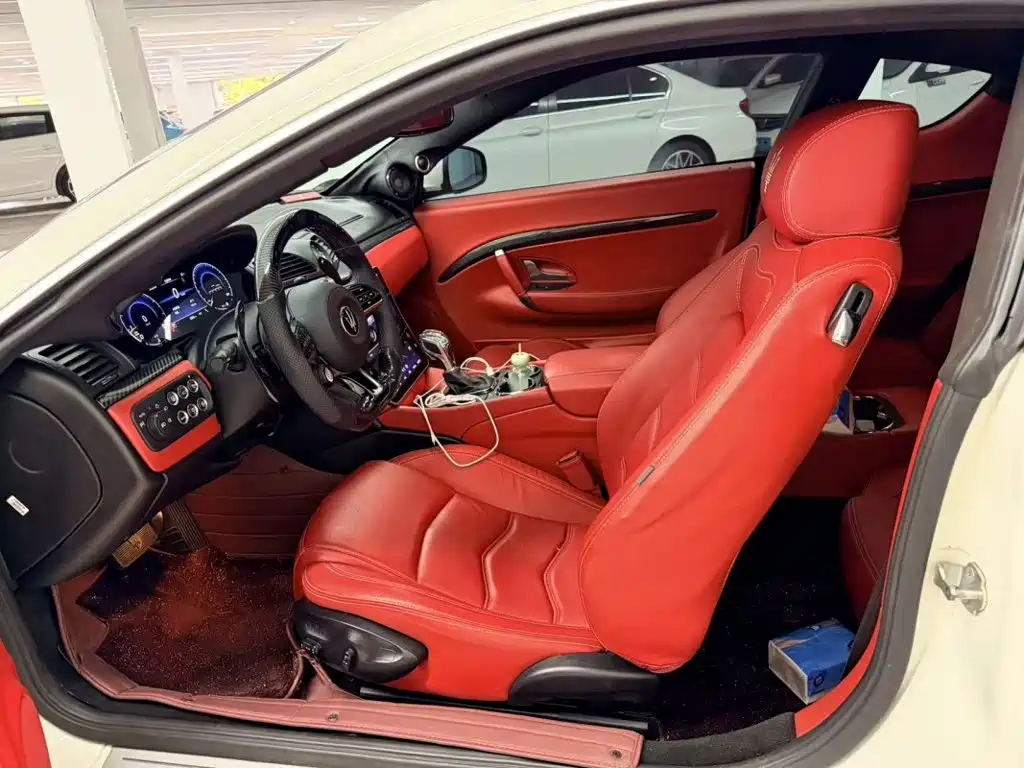 2018 Maserati GranTurismo