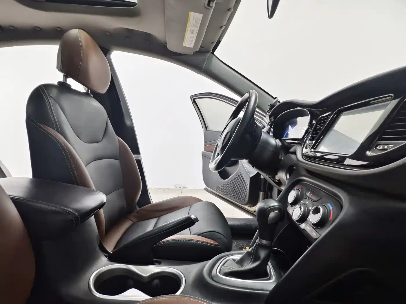 Fiat Viaggio 2015 2015 1.4T Auto Sport Edition