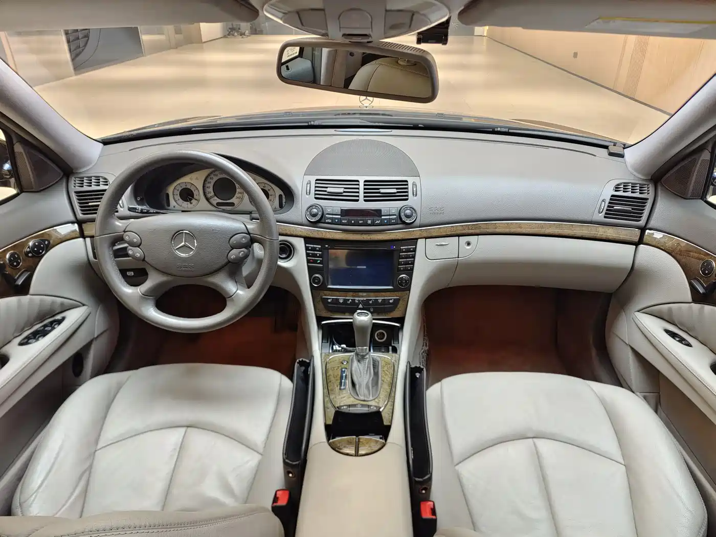 Mercedes-Benz E-Class 2008 Model E 280 Personality Sport Edition фото 12