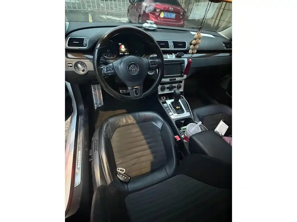 Photo 5 - Volkswagen Magotan