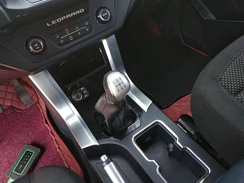 Leopaard Liebao Q6 2016 2015 2.4L Manual 4WD Excellence
