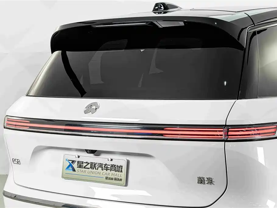 NIO ES8 2026 2025 Model 6-Seat Executive Luxury Edition