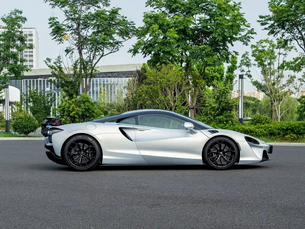 McLaren Artura 2025 2025 3.0T Hybrid Coupe