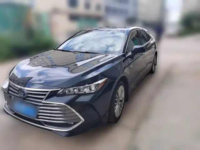 Toyota Avalon Гибрид, 2.5L XLE, Премиум, экокласс Китай VI