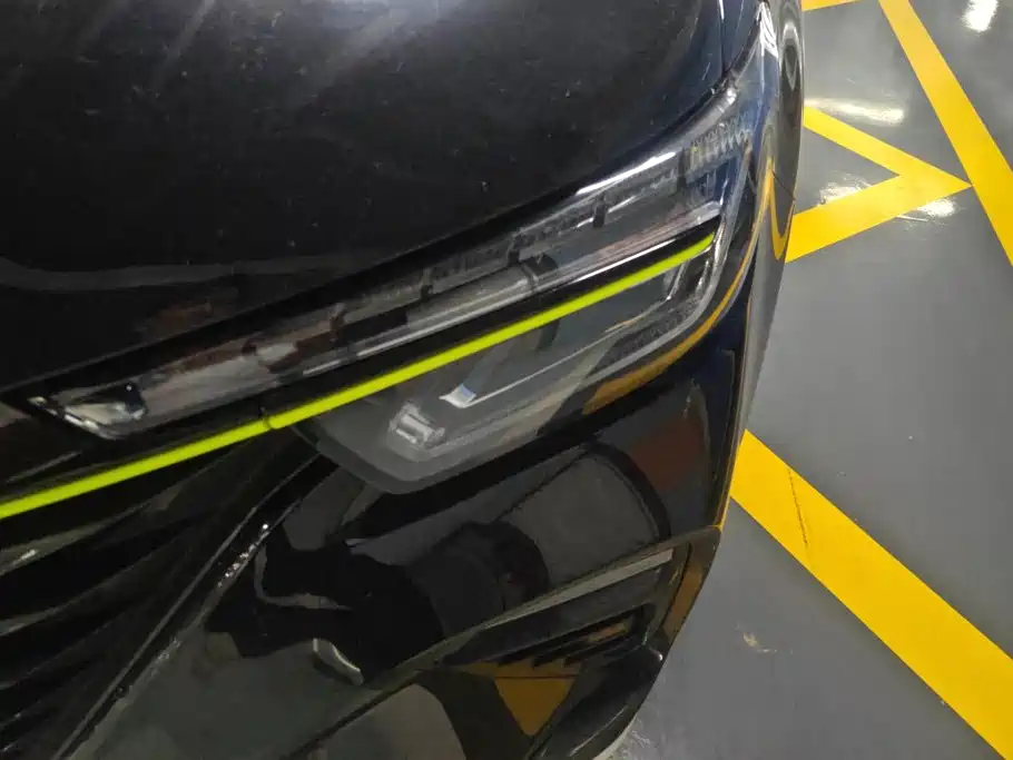 Фото 5 - Roewe RX5