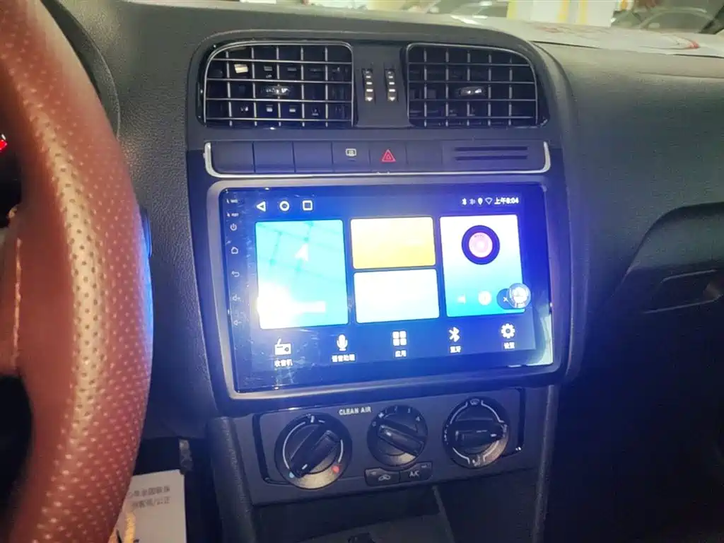 Volkswagen Polo 2016 1.4L Automatic Trend фото 13