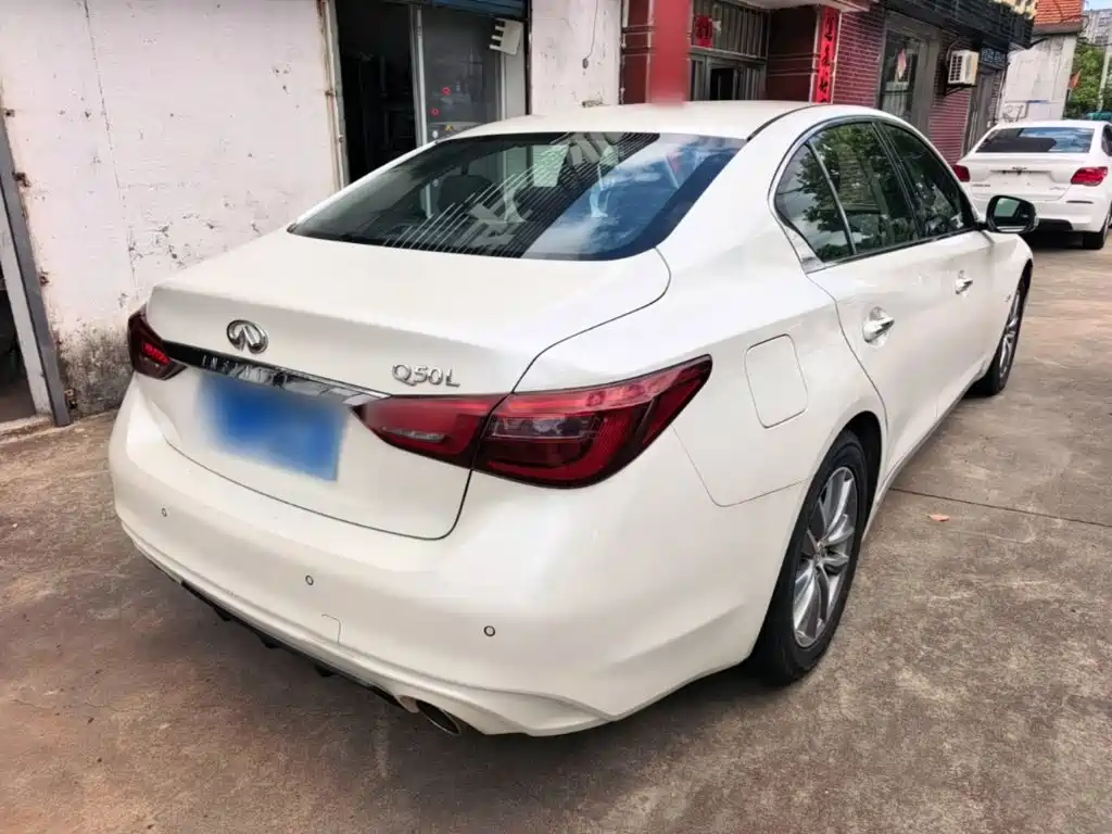 Infiniti Q50L 2019 2018 2.0T Comfort (China VI)