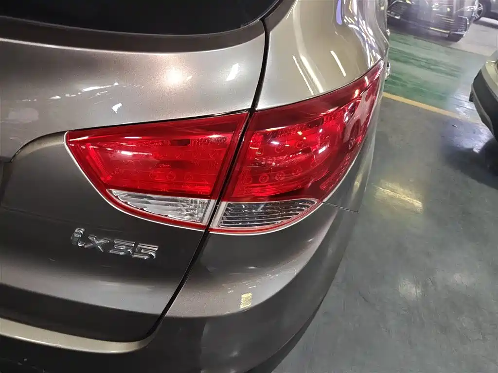 Hyundai Beijing Hyundai ix35 2015 2.0L Automatic 2WD Comfort China IV фото 8