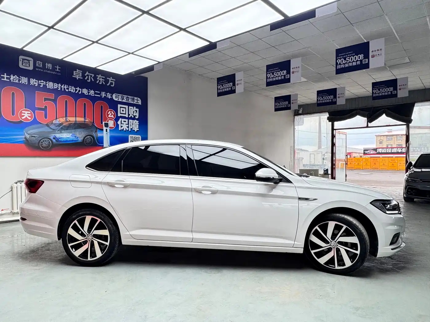 Volkswagen Sagitar, миниатюра 5