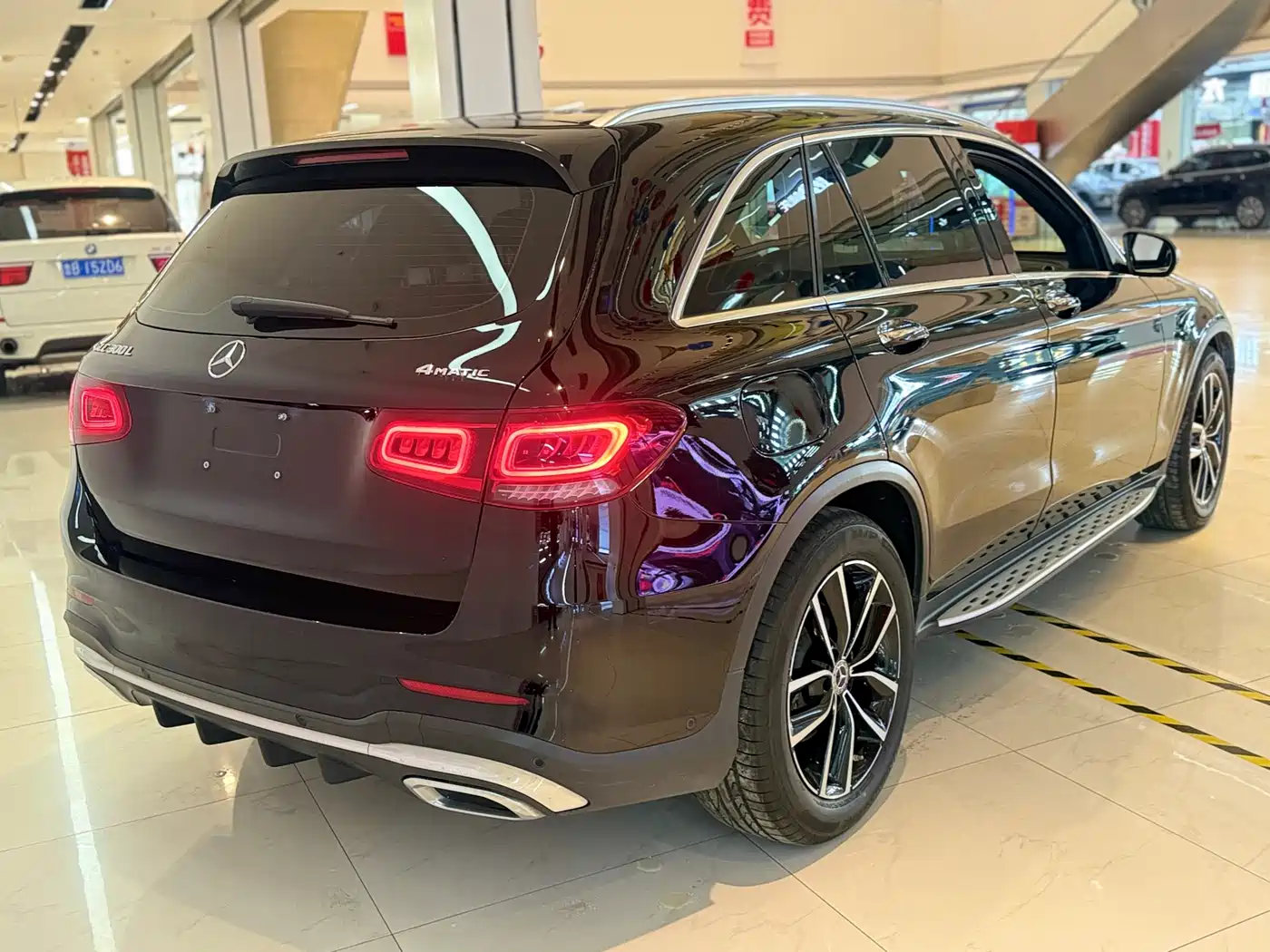 Mercedes-Benz GLC 2020 GLC 300 L 4MATIC Dynamic фото 2