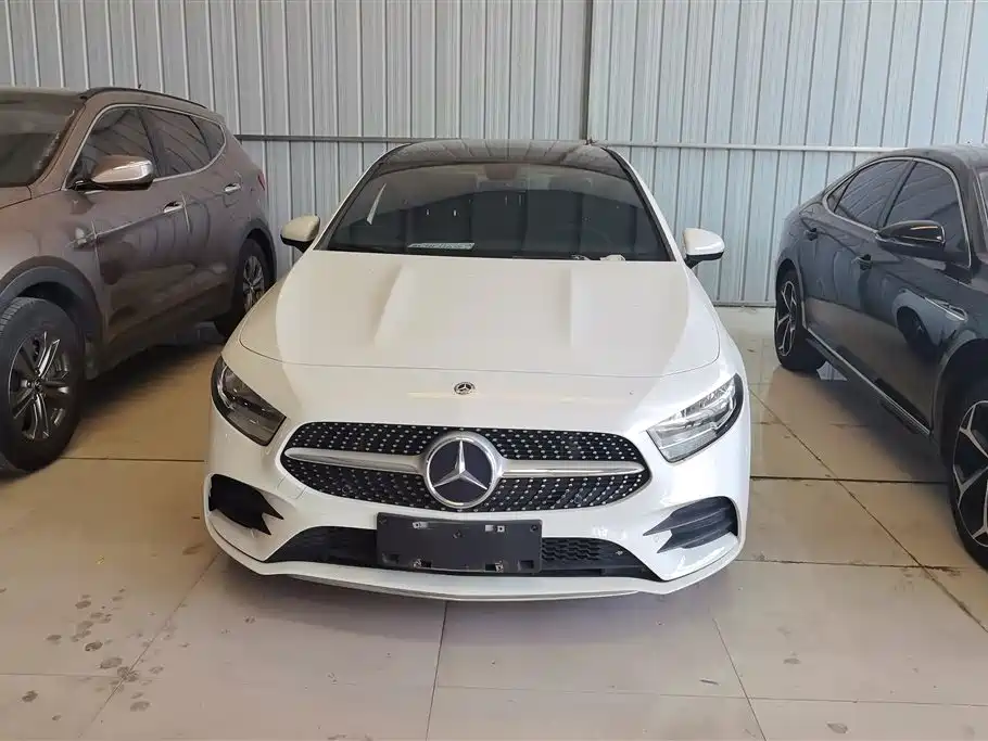 Mercedes-Benz A-Class 2020 Second Facelift A 180 L Sport Sedan фото 2
