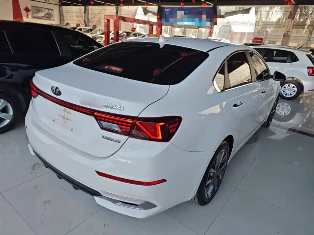 Kia K3 2021 1.5L CVT Fashion Edition фото 23
