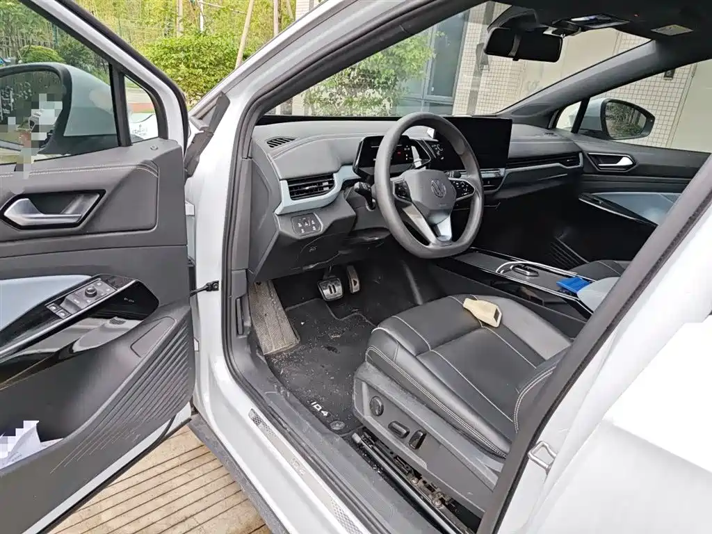 Volkswagen ID.4 X 2021 Pure+ Long Range Edition фото 14