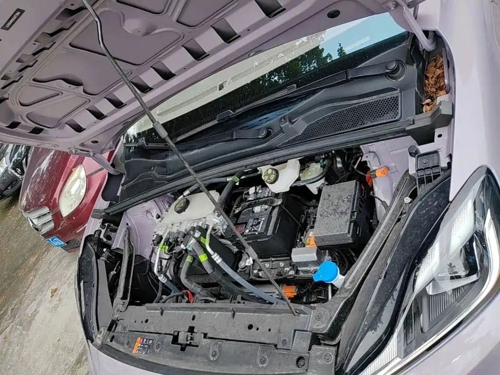 MG MG4 EV 2025 2025 Base Model