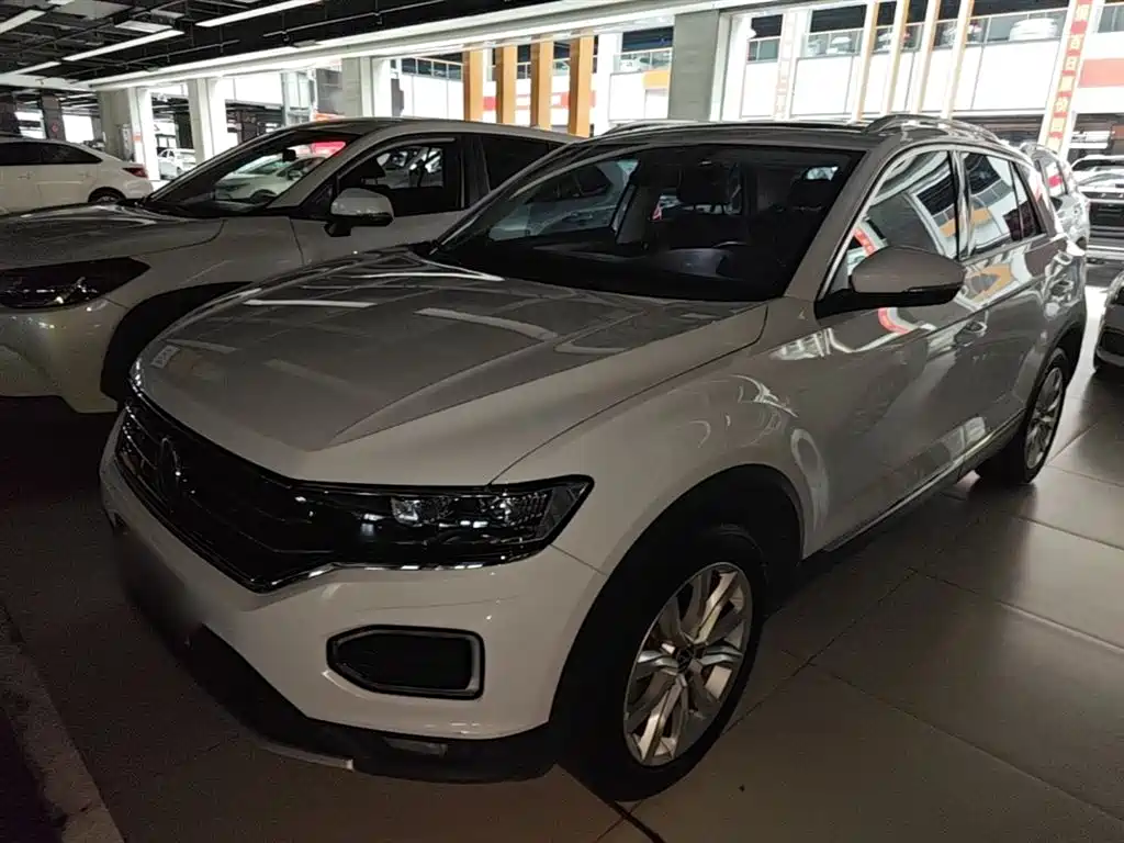 VOLKSWAGEN T-ROC EXPLORING SONGS