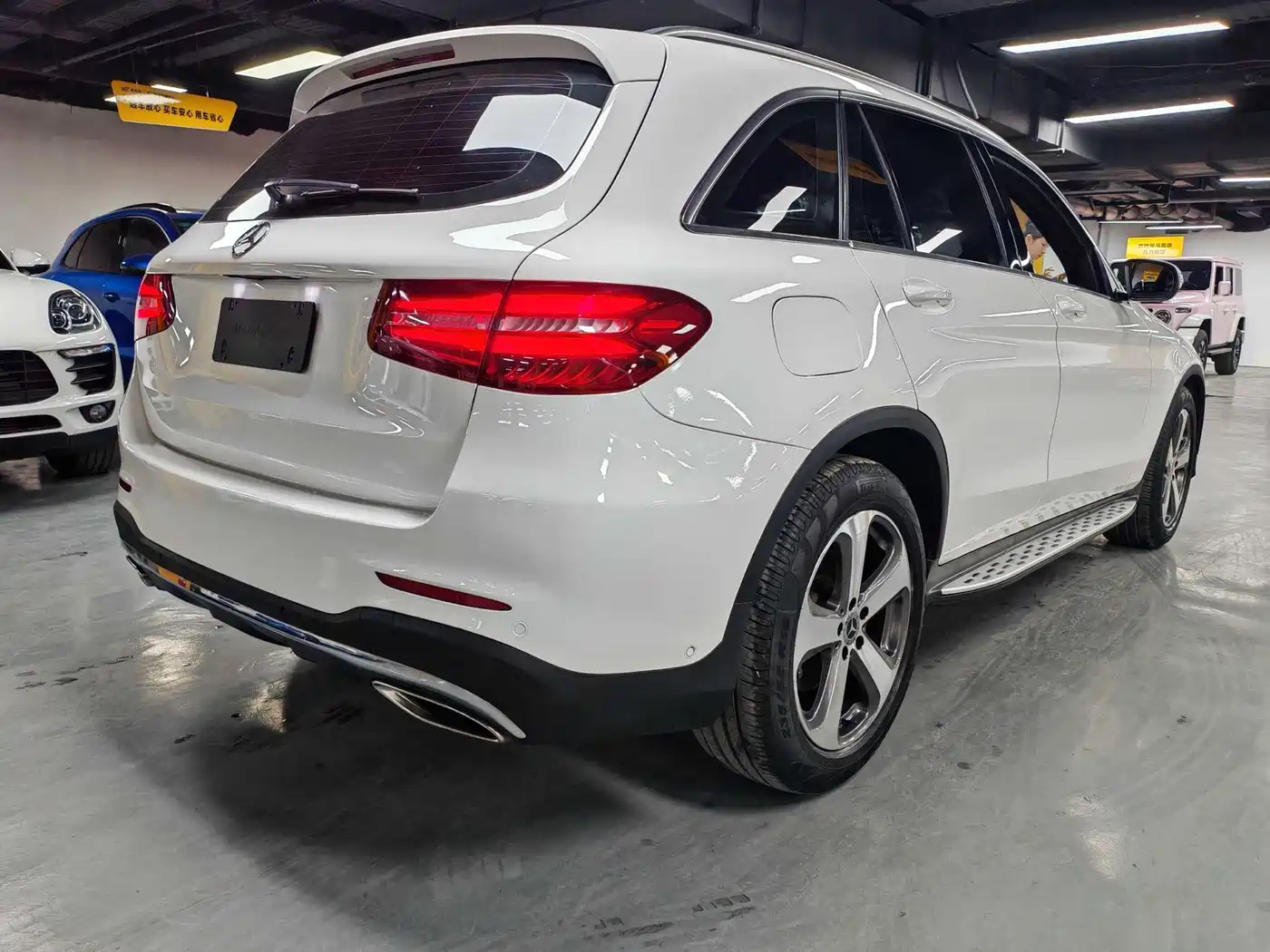 Mercedes-Benz GLC 2017 GLC 300 4MATIC Dynamic фото 7