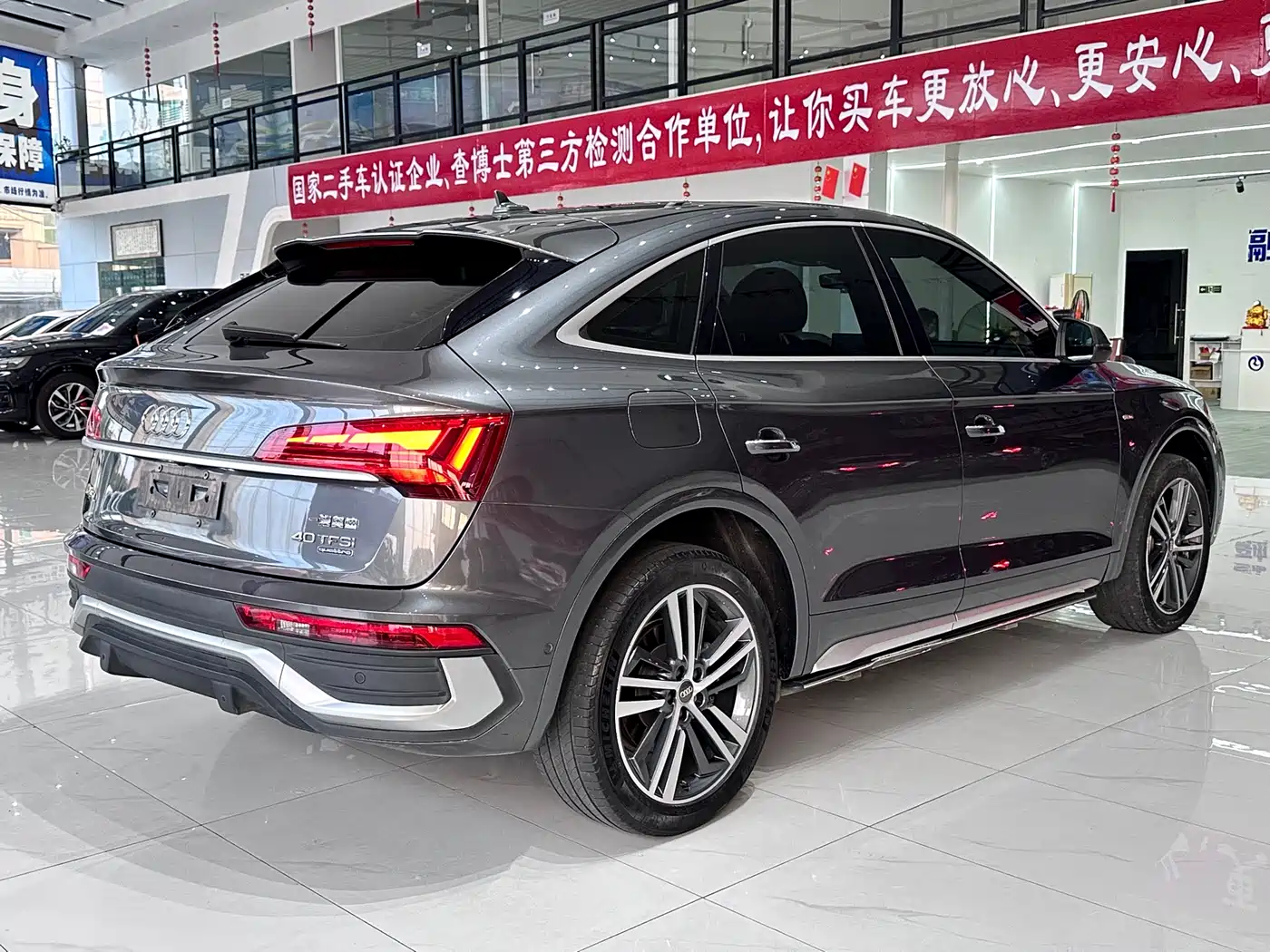 Audi Q5L Sportback 2021 40 TFSI Luxury фото 7
