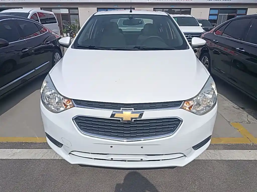 Chevrolet Sail 2016 Sail 3 1.3L Manual Comfort Sunroof Edition фото 3