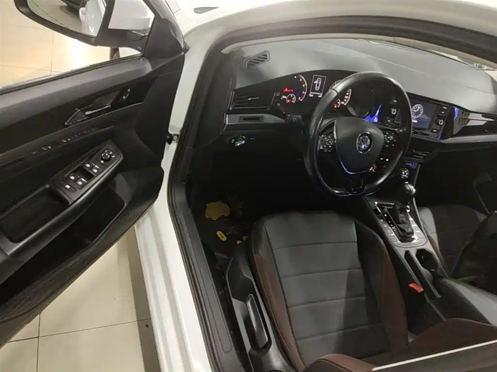Volkswagen Bora 2019 Facelift 1.5L Automatic Comfort China VI фото 16